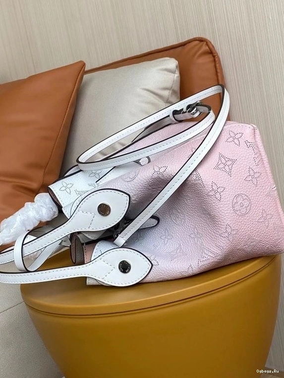 PM VUITTON LOUIS HINA 0101